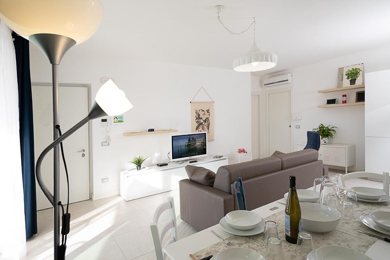 Apartment Brezza Di Lago - Regarda Travel Lazise Kültér fotó